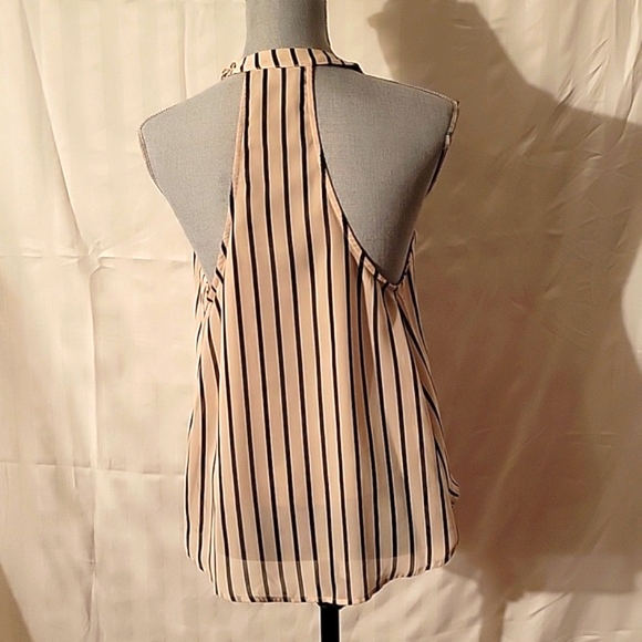 ASTR High Neck Striped Sleeveless  Blouse, Size: S - Picture 4 of 11